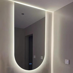 Oglindă de baie cu iluminare LED și funcție anti-ceață Fioreo 