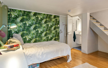 Tapete pentru cameră de băiat: Cum să transformi încăperea într-un loc confortabil, cu ușurință?  