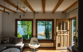 Pervazuri interioare pentru ferestre: tipuri și utilizare în designul interior 